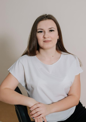 Воспитатель Тюнина Алена Евгеньевна Воспитатель Тюнина Алена Евгеньевна